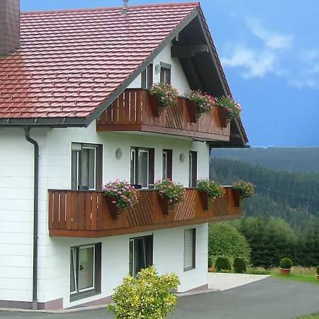 ベッド・アンド・ブレックファスト Haus Rosenbuehl 4*